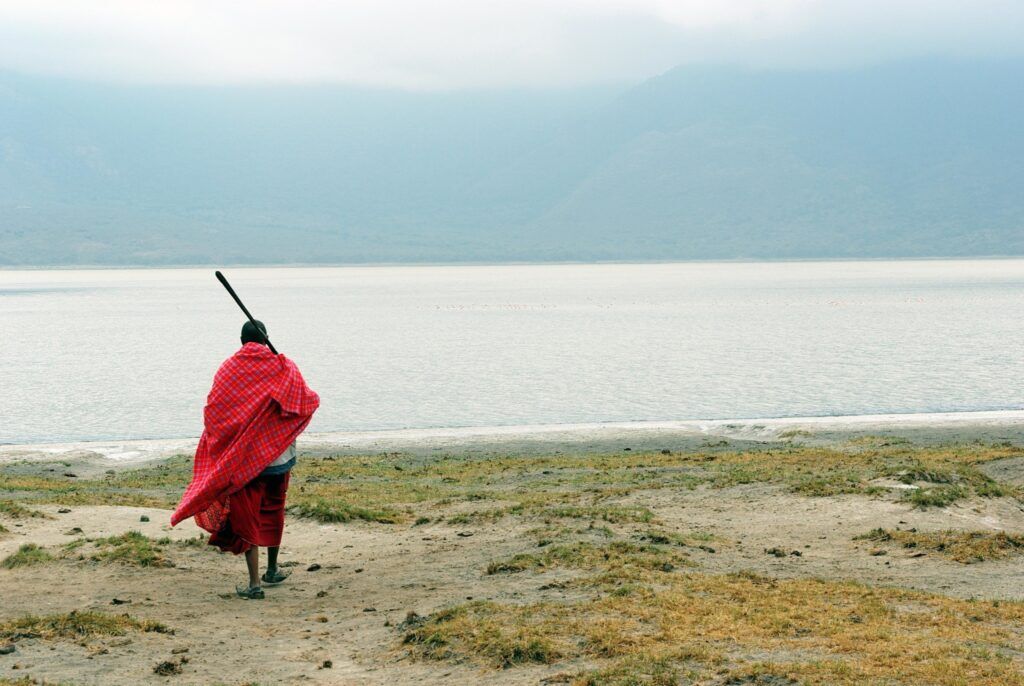 viajar para ver aldea masai tanzania