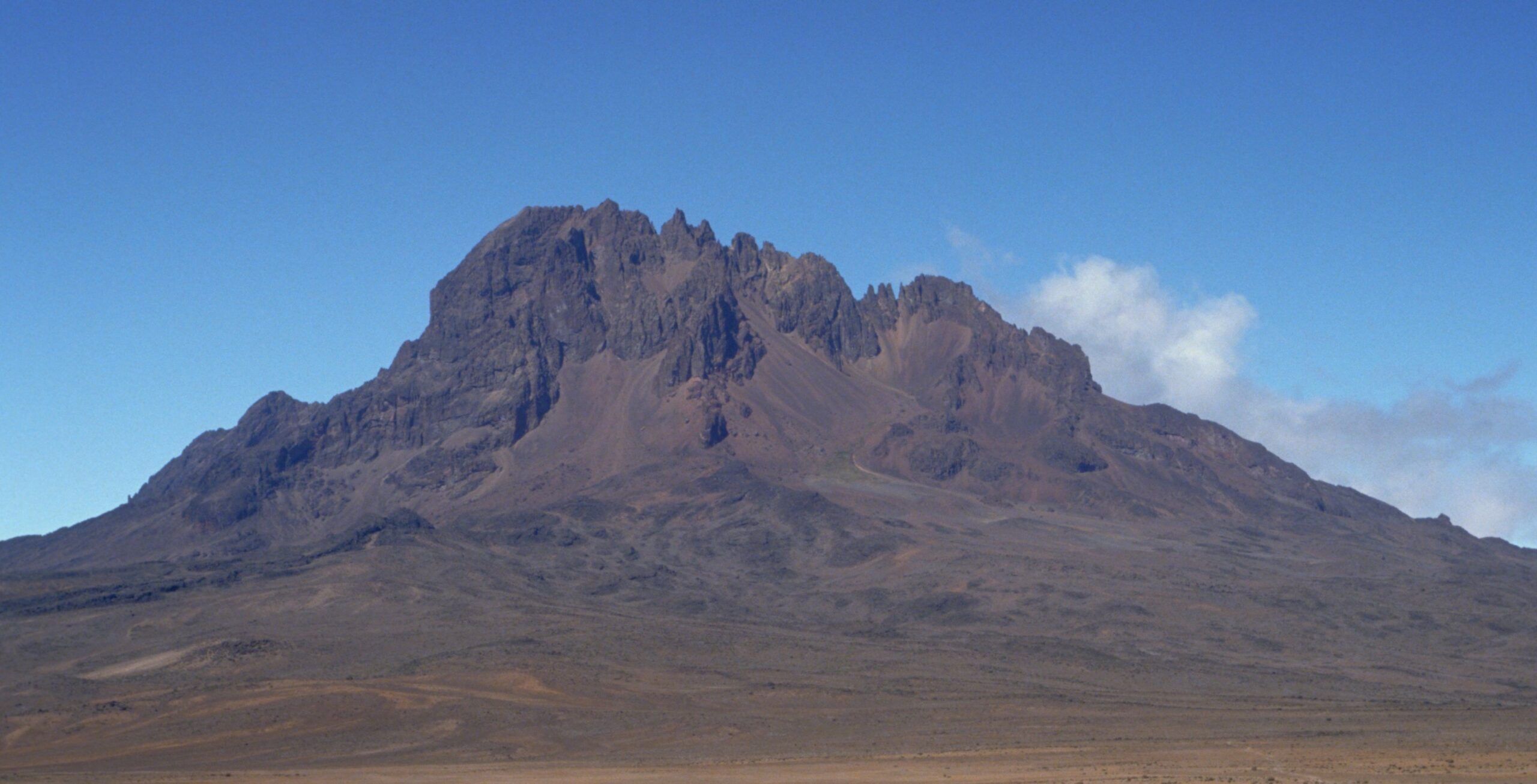 Ruta Rongai (2/6) | First Cave Camp (2650 m) - Kikelewa Camp (3660 m)