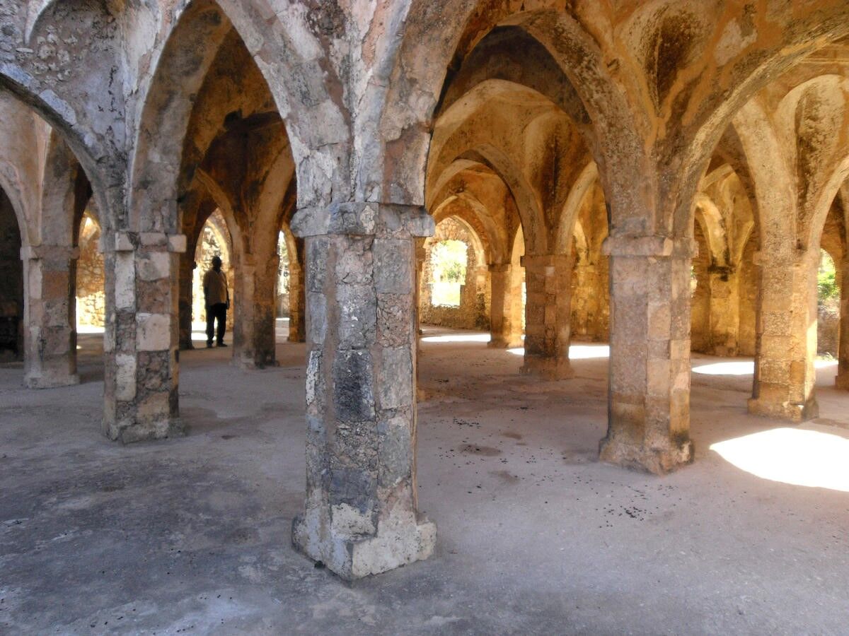 Kilwa kisiwani great mosque