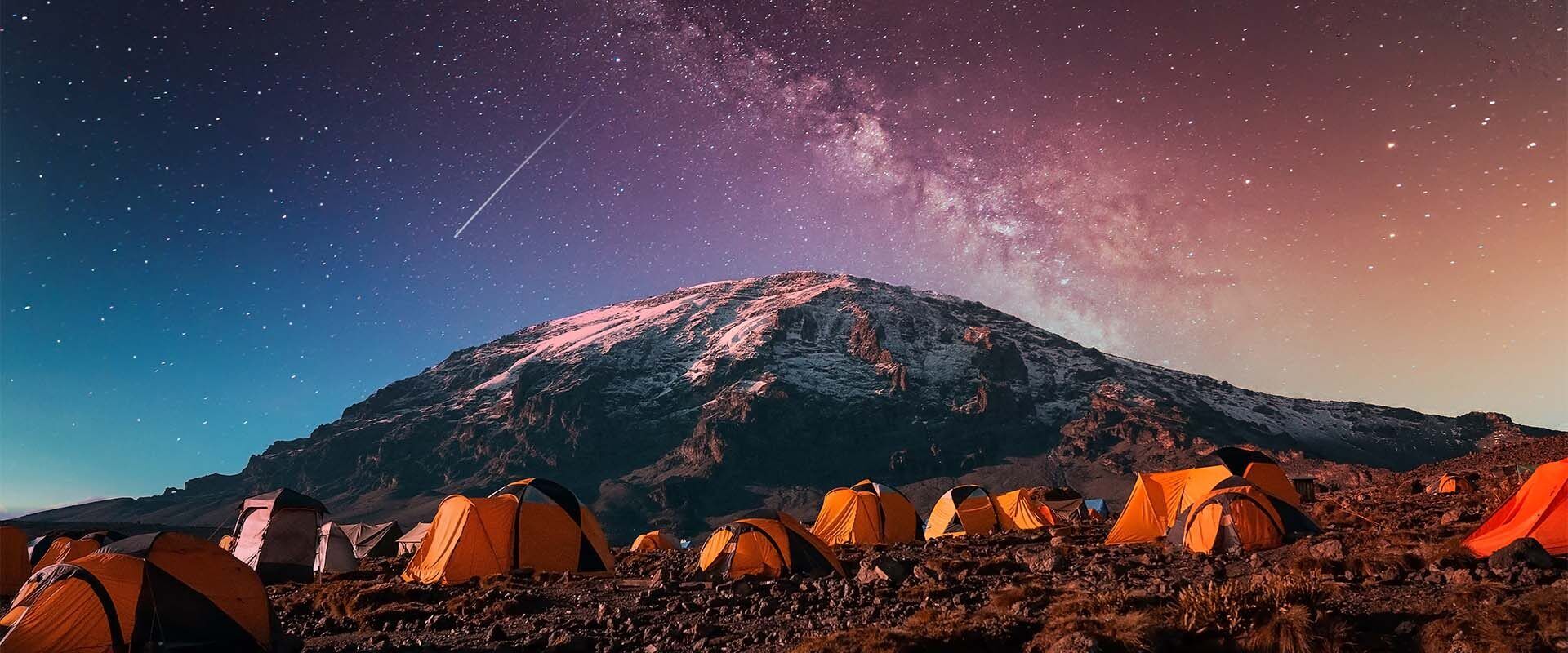 noche en el monte Kilimanjaro